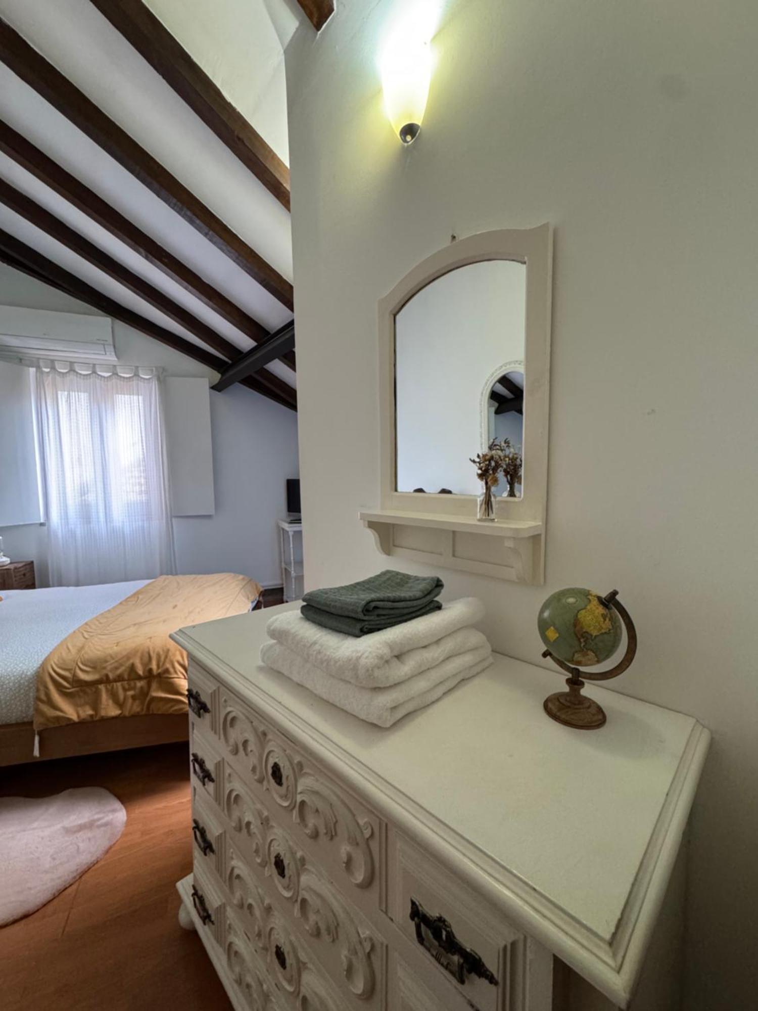 Red House- Historic Center Villa Porto Bagian luar foto